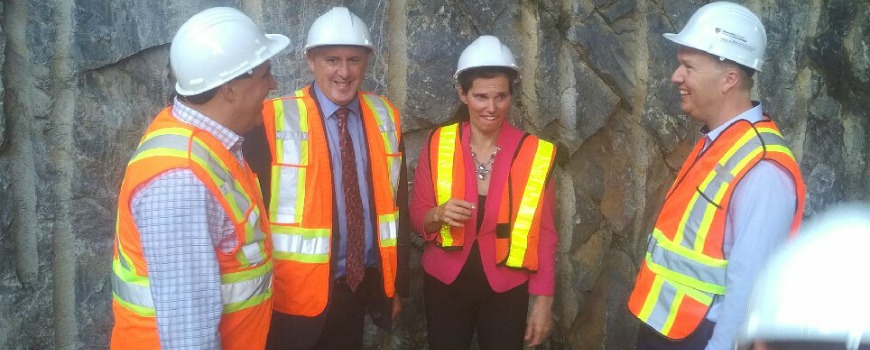 President Pierre Zundel and Science Minister Kirsty Duncan on a tour of the Clifford Fielding Research Innovation and Engineering building